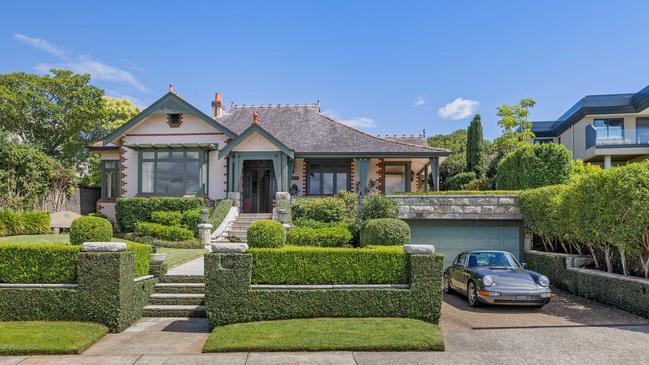 The nation’s dearest listing, trophy home Wonderview at Seaforth, failed to sell.