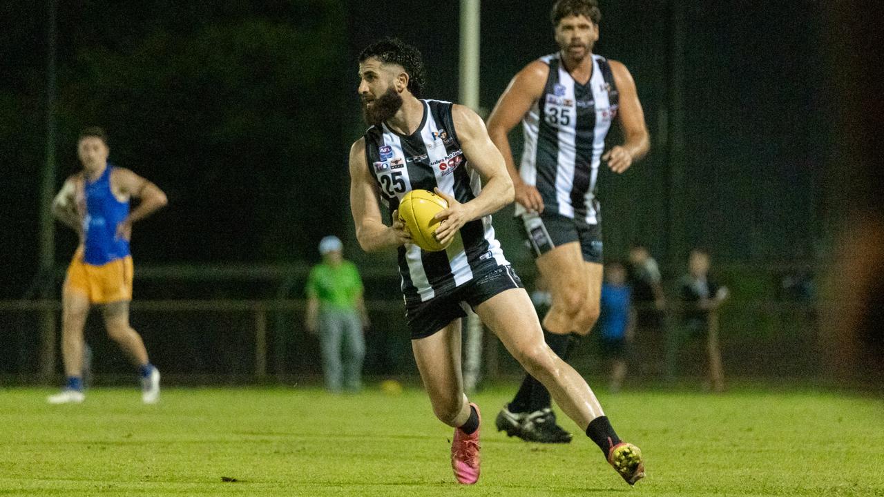 Nayef Hamad playing for the Palmerston Magpies in the 2024-25 NTFL season. Picture: Tymunna Clements / AFLNT Media