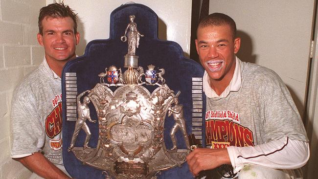 Matthew Mott and Andrew Symonds with the Sheffield Shield in 1997