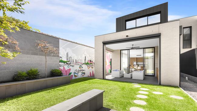 Southeast Asian mural gives this home’s backyard a twist.