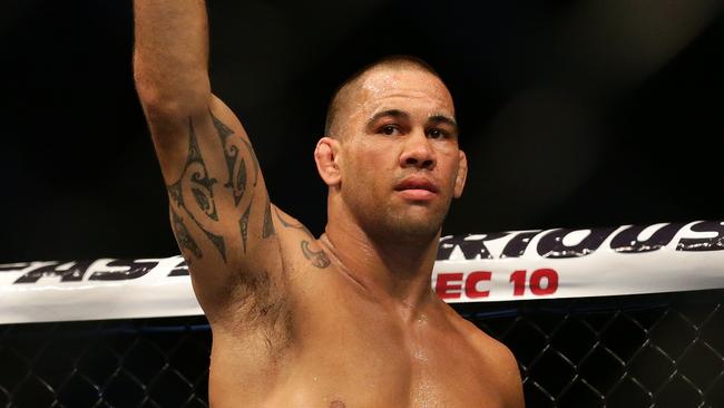 Te Huna spent six years in the UFC.