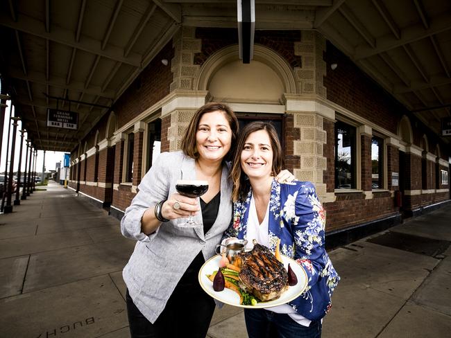 Sisters Kendra Clark and Kylie Tabone at the Grand Terminus Hotel, Bairnsdale.