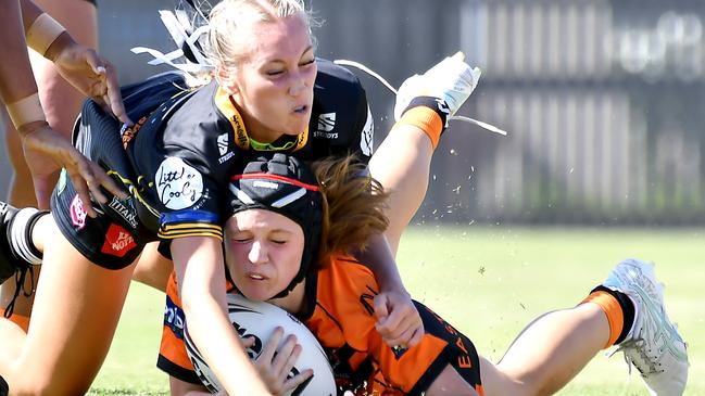 Harvey Norman under 19s girls rugby league match between Brisbane Tigers and Tweed Seagulls. icture, John Gass