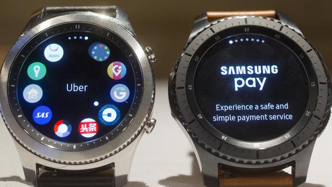 Gear s3 iphone deals samsung pay