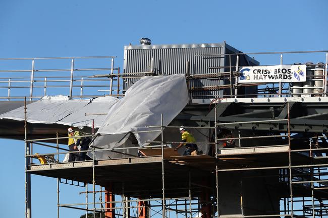 Construction of the Bridge of Remembrance across the Tasman Highway in Hobart. Picture: NIKKI DAVIS-JONES