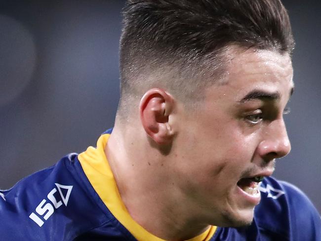 SYDNEY, AUSTRALIA - APRIL 22: Reed Mahoney of the Eels breaks away to score a try during the round 6 NRL match between the Parramatta Eels and Wests Tigers at Bankwest Stadium on April 22, 2019 in Sydney, Australia. (Photo by Mark Kolbe/Getty Images)