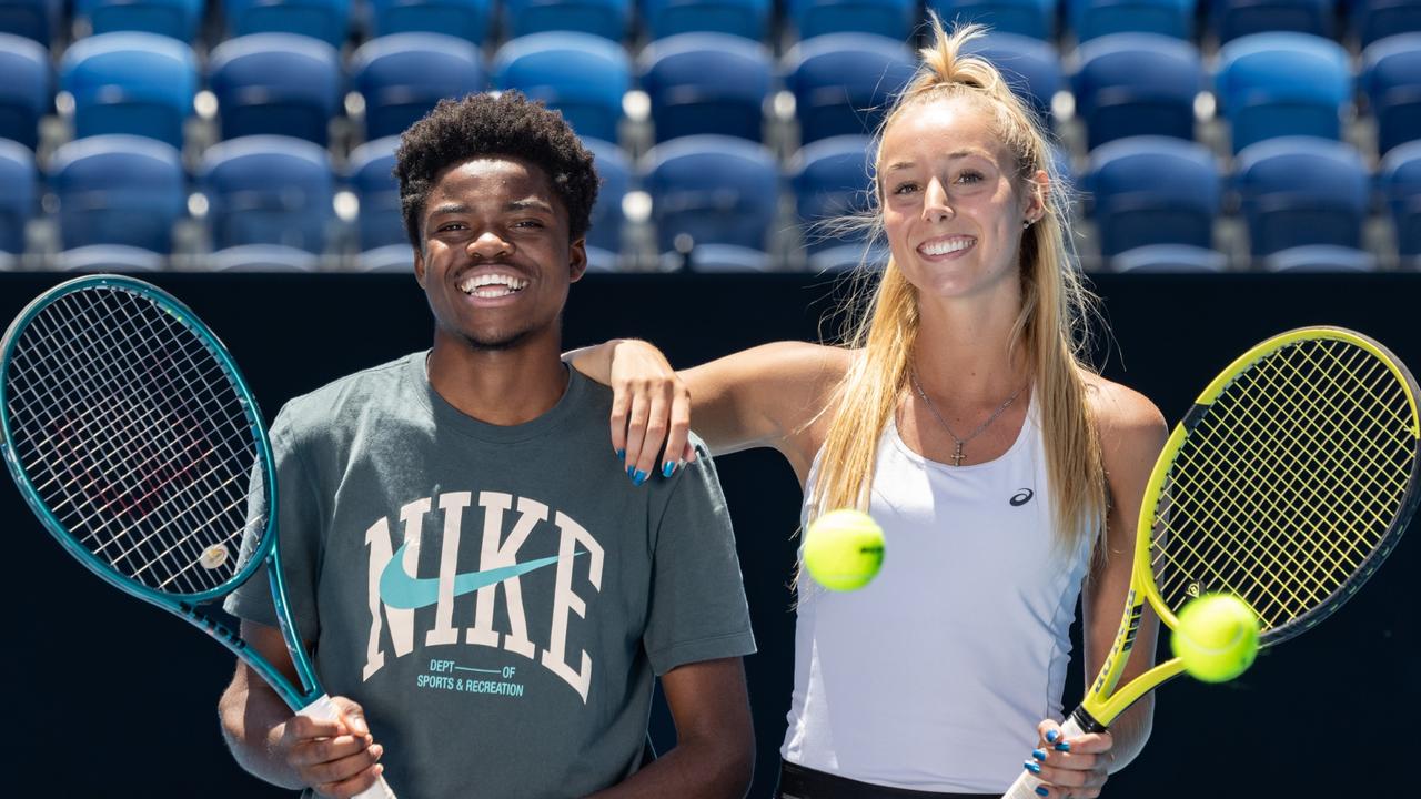 Amateur tennis players invited to take on pros at AO