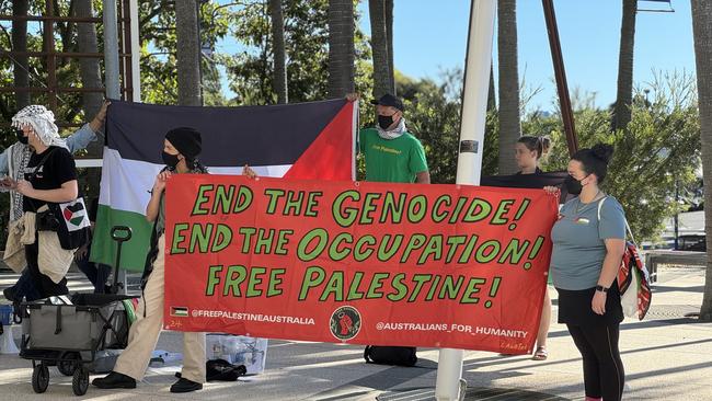 Pro-Palestine protesters gathered outside the Gold Coast City Council Chambers. Picture: Amaani Siddeek