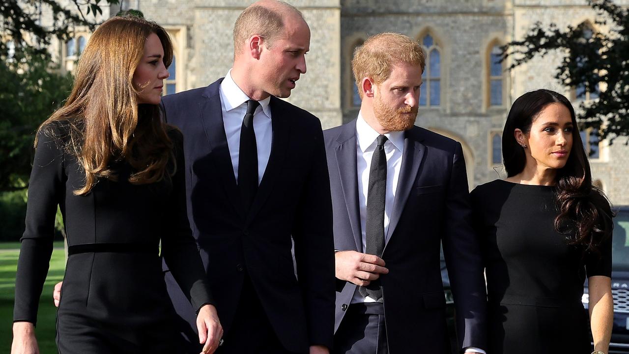 Queen funeral: Prince Harry finding it ‘difficult’ to be around Prince ...