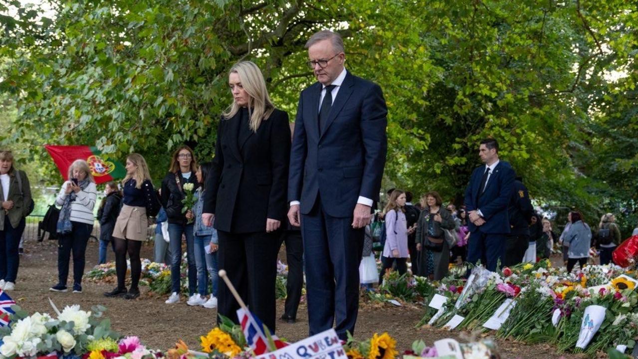 Prime Minister Anthony Albanese has arrived in london ahead of Queen Elizabeth’s II funeral. Picture: PMO via NCA NewsWire