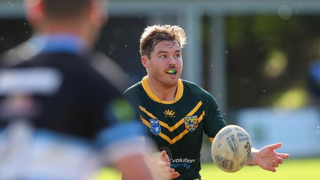 Todd Lewis passing the ball as the Wyong Roos host Terrigal Sharks in Round 13 of the Central Coast Rugby League Division First Grade at Morry Breen Oval on Saturday, 7th of August, 2022 in Kanwal, NSW Australia. (Photo by Paul Barkley/LookPro)