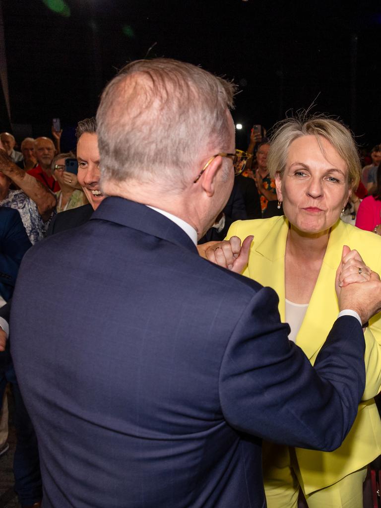 She was made to give an awkward air-kiss instead. Picture: Jason Edwards / NewsWire