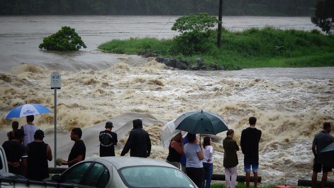 Oxenford causeway overflows. Photo by Brett Faulkner