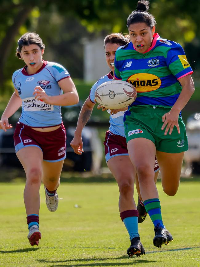 Action from the GPS v Norths women's clash: Picture courtesy: @rachelwrightimages