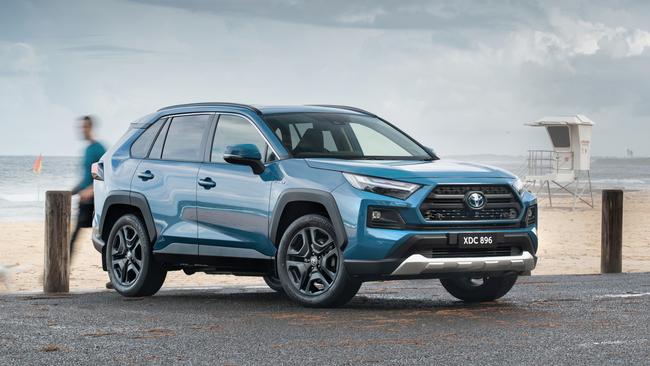 2022 Toyota RAV4 Edge Hybrid