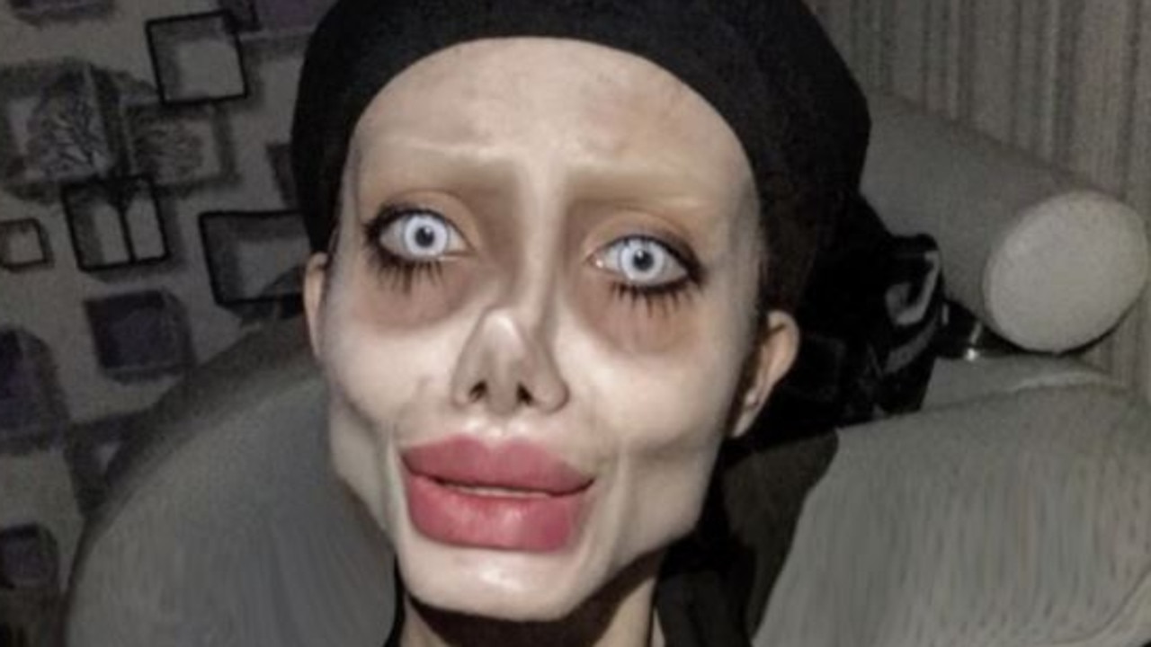 ‘zombie Angelina Jolie Sahar Tabar Reveals Her Real Face The Courier Mail