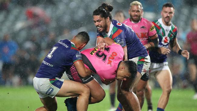 Spencer Leniu charges into the Warriors defence.