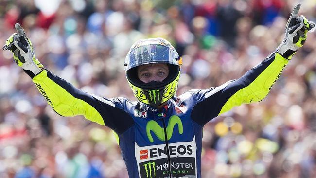 Rossi wins Dutch MotoGP from pole