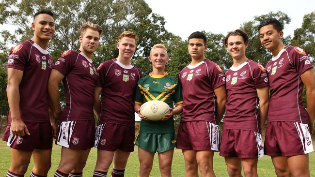 Boyd (centre) with fellow Keebra Park students Jono Siofele, Billy Mozer, Geordie Brand, David Fifta, Sebastian Winter Chang and Ioane Seuili in 2015.