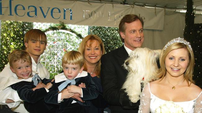 The beloved cast of 7th Heaven celebrating 150 episodes of the show in 2003. Picture: Kevin Winter/Getty Images