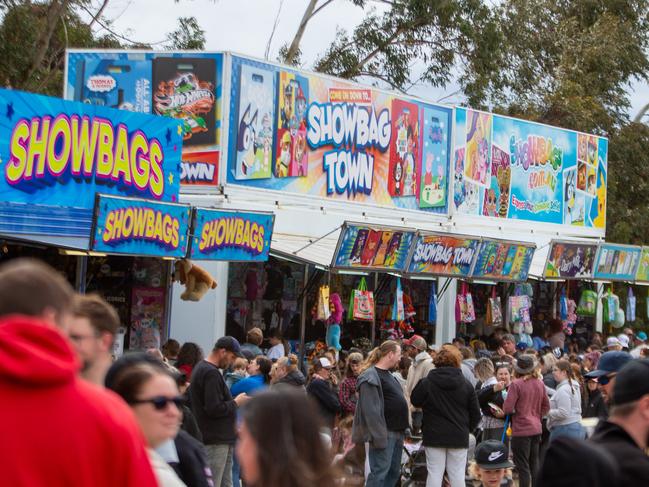 Brighton Tasmania on Sunday 12th November 2023. Big queues for the Showbags at the Brighton Show.Picture: Linda Higginson