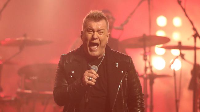 Barnesy’s powerful AC/DC tribute