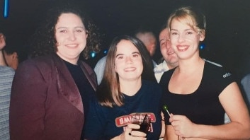 Friends enjoy a night out at the Daily Planet in August 1997. Picture: Daily Planet Flashback/Facebook