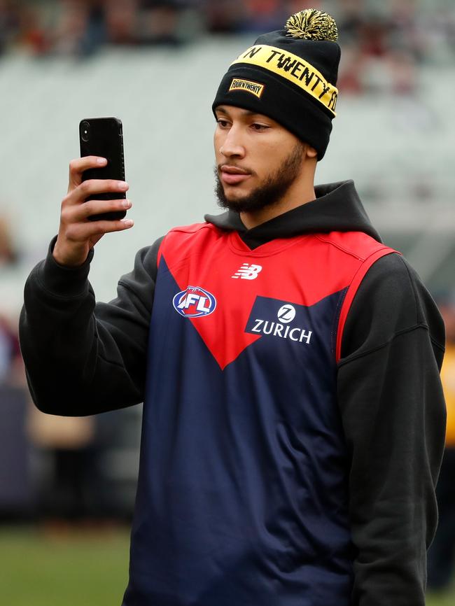 Simmons attended an AFL gme during his last visit to Victoria. Picture: Michael Willson/AFL.