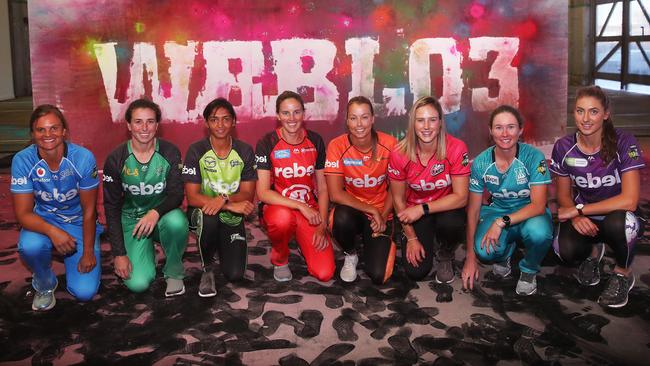 Women players Suzie Bates, Georgia Elwiss, Harmanprett Kaur, Amy Satterthwaite, Piepa Cleary, Ellyse Perry, Beth Mooney and Erin Fazackerley at the launch of the third WBBL season. Picture. Phil Hillyard