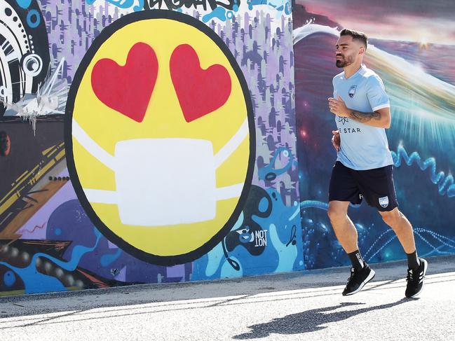 SYDNEY, AUSTRALIA - APRIL 17: Sydney FC A-League player Anthony Caceres trains by himself at Bondi Beach on April 17, 2020 in Sydney, Australia. A-League players across the country are now training in isolation under strict policies in place due to the Covid-19 pandemic. (Photo by Cameron Spencer/Getty Images)