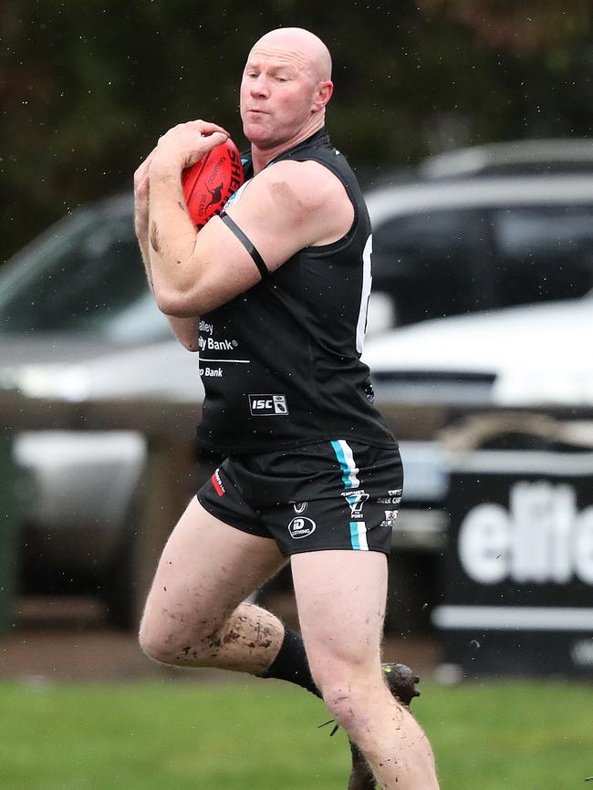 Barry Hall kicked eight goals in an elimination final in Tasmania on Saturday Picture: Nikki Davis-Jones.