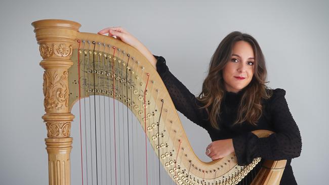 Loni Fizpatrick is a freelance harpist. Picture: Isabella Rainbow