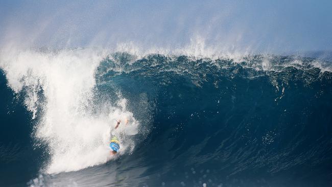 Bede Durbidge was injured during a wipe-out at Pipeline.