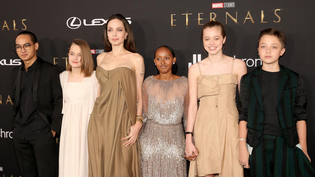 Maddox Jolie-Pitt, Vivienne Jolie-Pitt, Angelina Jolie, Zahara Jolie Pitt, Shiloh Jolie-Pitt and Knox Jolie Pitt arrive at the Premiere of Marvel Studios' Eternals on October 18, 2021. (Photo by Jesse Grant/Getty Images for Disney)