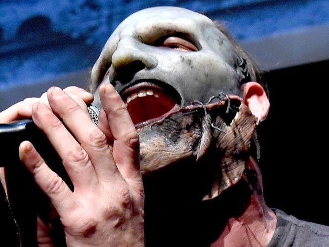 HOLLYWOOD, CA - MAY 12: Singer Corey Taylor of Slipknot performs during the Ozzy Osbourne and Corey Taylor special announcement at the Hollywood Palladium on May 12, 2016 in Hollywood, California. Ozzfest and Knotfest are joining together for a weekend of music September 24th and 25th in San Bernardino, California. (Photo by Kevin Winter/Getty Images)