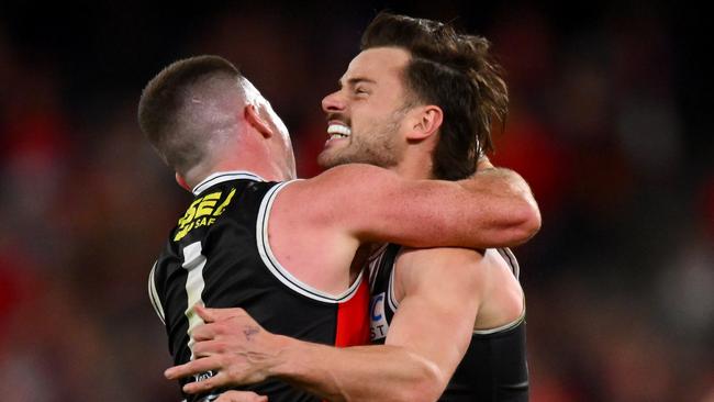 MELBOURNE, AUSTRALIA - JULY 07: Jack Higgins and Jack Sinclair of the Saints celebrate a goal during the round 17 AFL match between St Kilda Saints and Sydney Swans at Marvel Stadium, on July 07, 2024, in Melbourne, Australia. (Photo by Morgan Hancock/AFL Photos/via Getty Images)