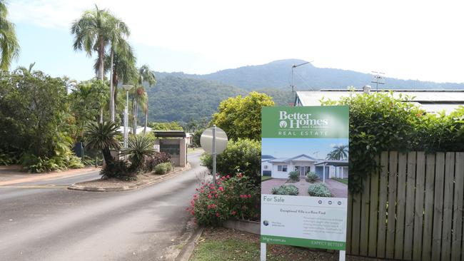 Some Kamerunga Villas have been without mains power since December 2023 when flood water damaged the underground cable network. Picture: Peter Carruthers