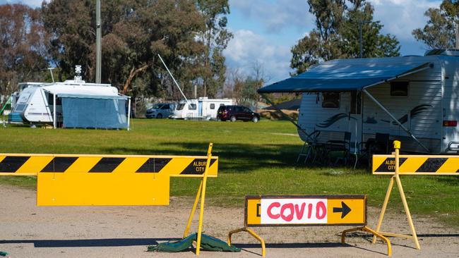 Hundreds of stranded Victorians have been camped along the NSW border. Picture: Simon Dallinger