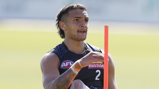 NCA. MELBOURNE, AUSTRALIA. 5th March, 2025 . Western Bulldogs training at Whitten Oval .   Bulldog Jamarra Ugle-Hagan during todays session   .  Picture: Michael Klein