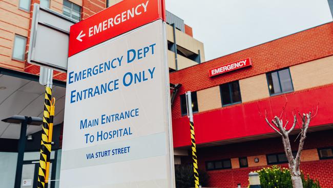 The returned traveller was tested at Ballarat hospital on Tuesday night. Picture: Chloe Smith.