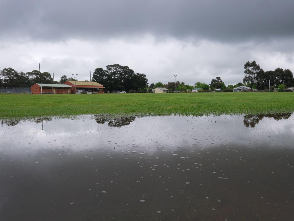 meredith-cricket-club-ground-flooded-after-60mm-of-rain-fell-in-an-hour