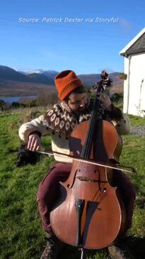 Irish Cellist Rings in Lunar New Year With Traditional Chinese Song