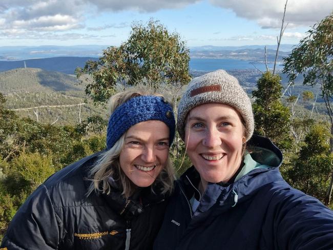 Steph Brake and Lauren Thomas will take on a 4-day hike across the top of Tasmania.