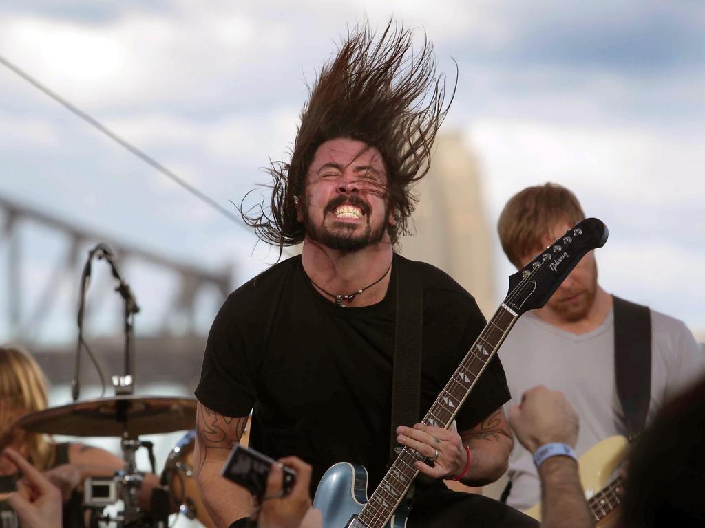 Foo Fighters frontman Dave Grohl in full flight at that legendary Goat Island gig. Picture: NCA