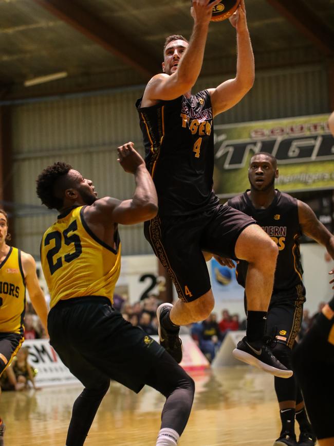 Everett Osborne playing in Adelaide’s Premier League for Woodville. Picture: Rod Patterson.