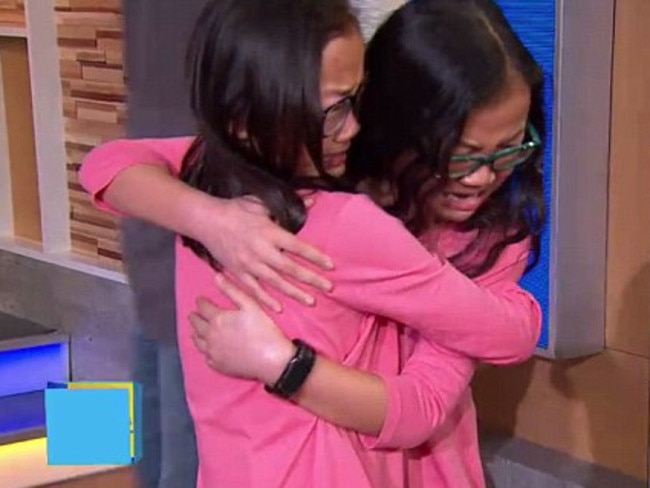 The girls were overwhelmed when they met in person. Picture: GMA.