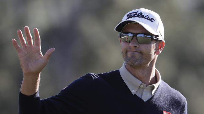 Adam Scott waves during the second round of the Masters golf tournament Friday, April 7, 2017, in Augusta, Ga. (AP Photo/David Goldman)