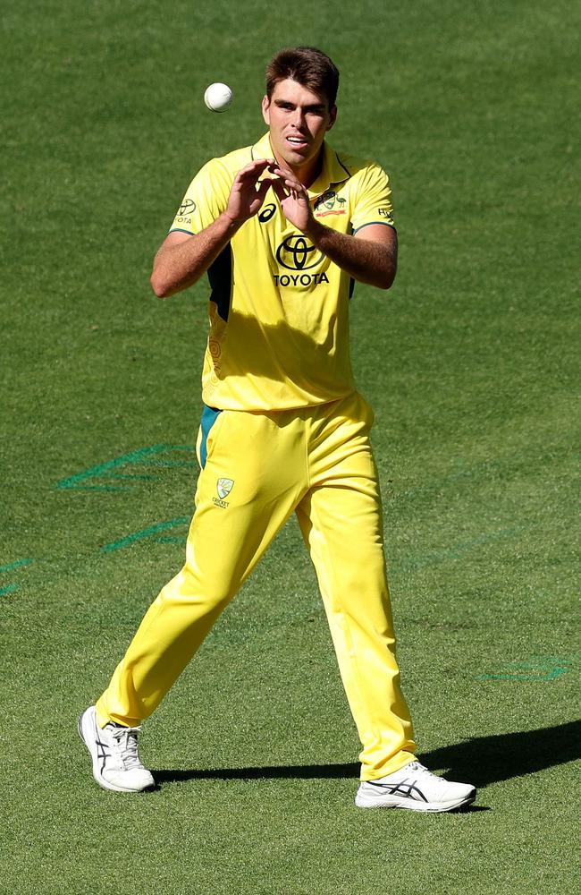 Australia's Xavier Bartlett prepares to bowl during the first one-day international (ODI) cricket match between Australia and the West Indies at the Melbourne Cricket Ground. Picture: AFP