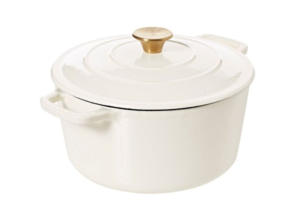 Shoppers rave about Kmart's $30 cast iron pot some say is a