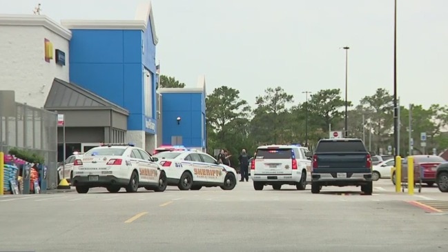 Argument In Walmart Escalates To Shooting 1 Injured Herald Sun   A09b3567143427069fa365ed2bd82ae0